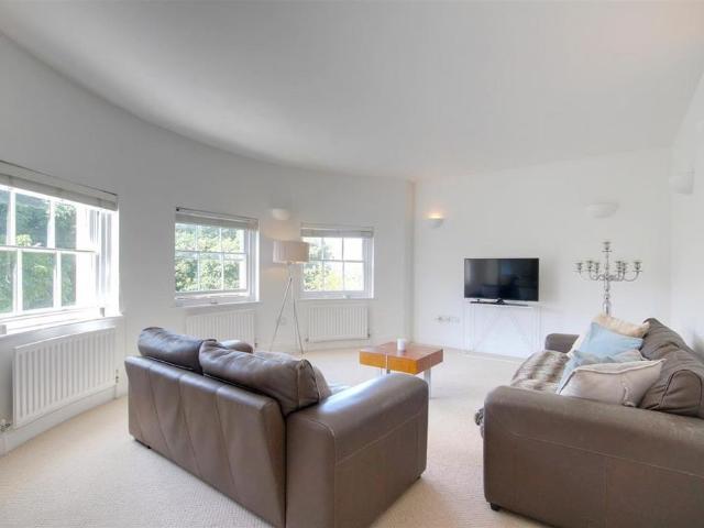 Apartment for rent in Worthing, West Sussex