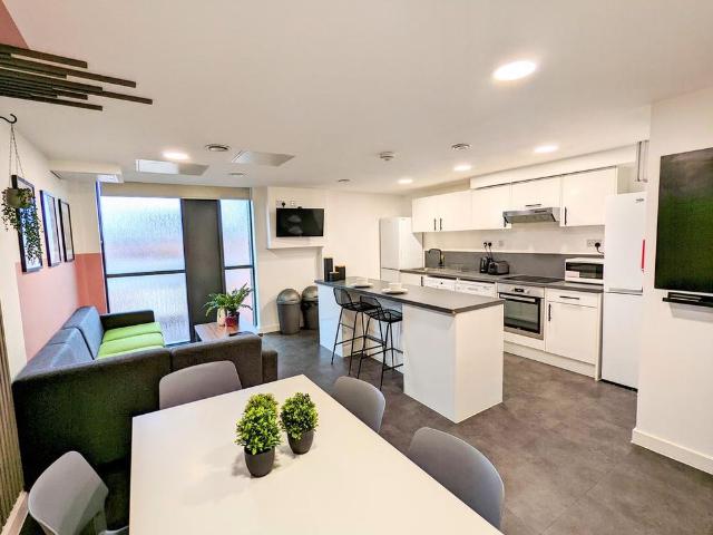 Room for rent in Calthorpe Fields, West Midlands