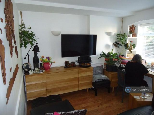 Apartment for rent in Slough
