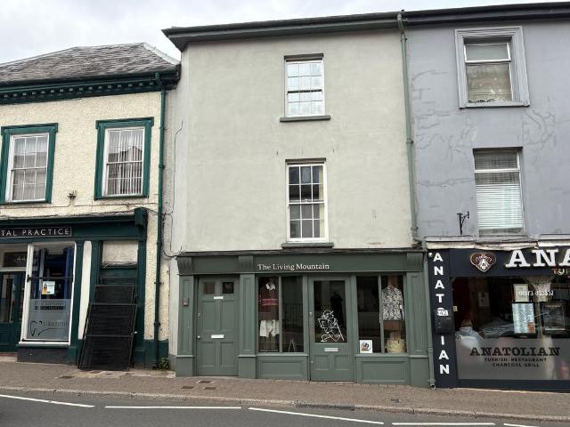 Flat for rent in Abergavenny