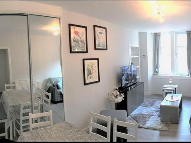 Flat for rent in Southside, Scotland