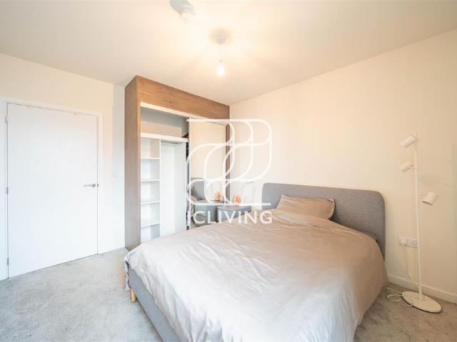 Flat for rent in Greater London