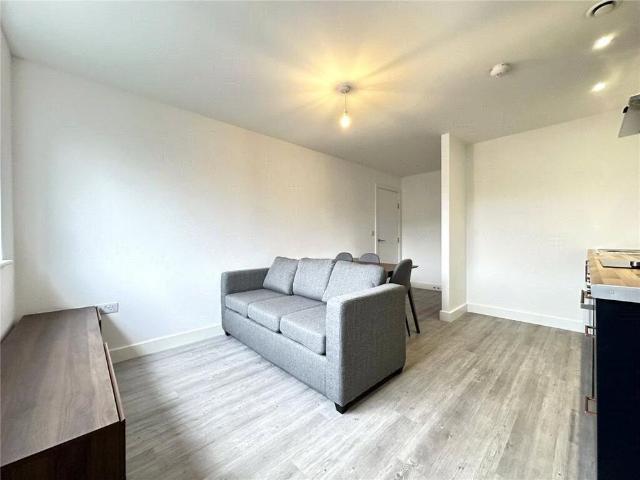 Apartment for rent in Cottingley, West Yorkshire