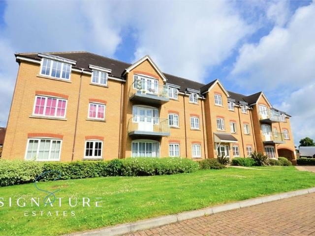 Flat for rent in North Watford, Hertfordshire