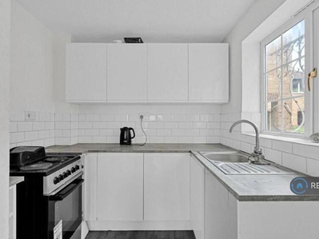 Apartment for rent in Slade Green, Greater London