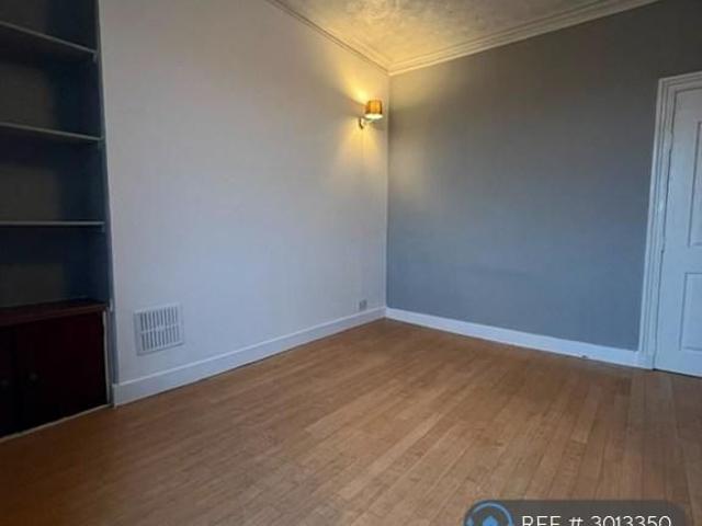 Apartment for rent in Ballindoch, Scotland