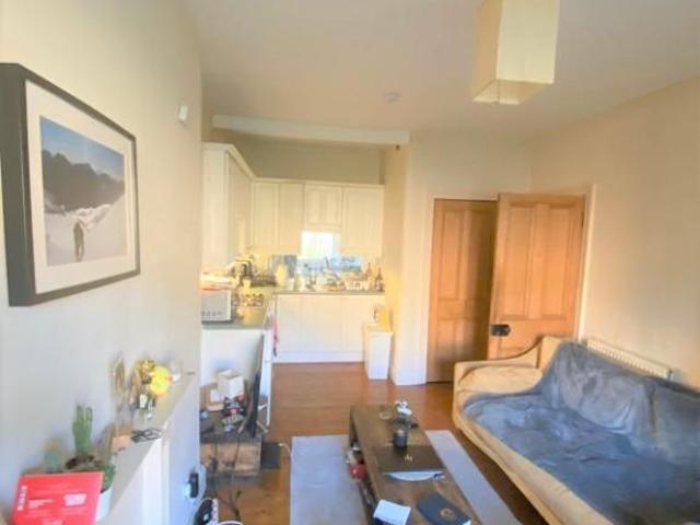 Apartment for rent in Merchiston, Scotland