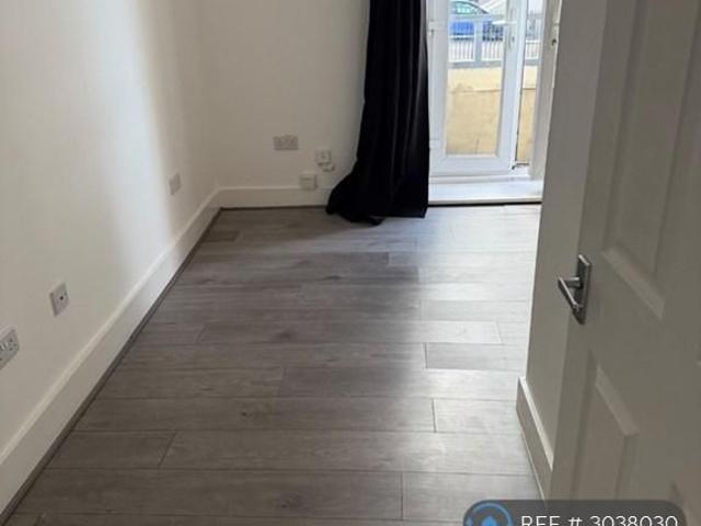 Apartment for rent in Kings Farm, Hamerton