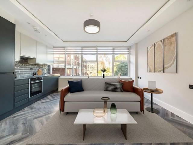 Apartment for rent in Blackhills, Surrey