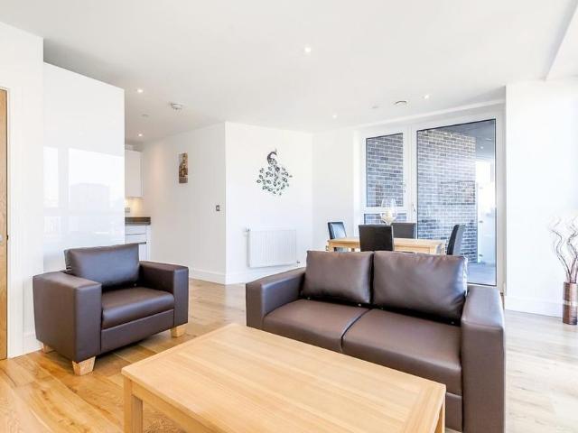Apartment for rent in London Borough of Newham, Greater London