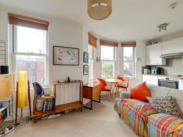 Apartment for rent in West Worthing, Worthing