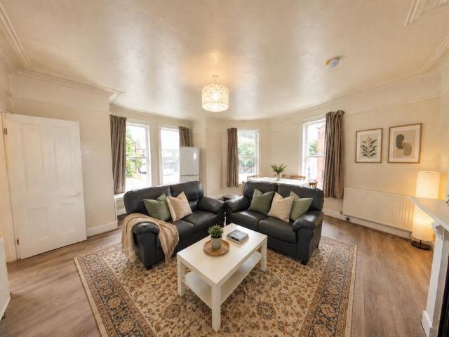 Flat for rent in Hyde Park, Isle Of Man