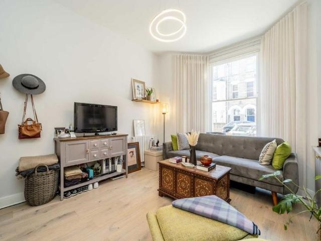 Apartment for rent in London Borough of Hounslow, Greater London