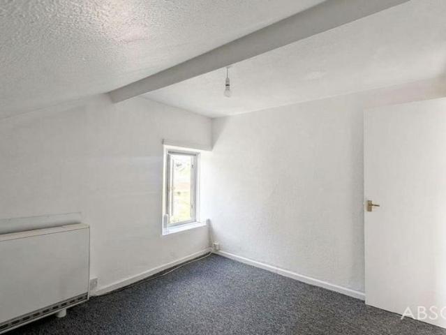 Apartment for rent in Upton, Torquay