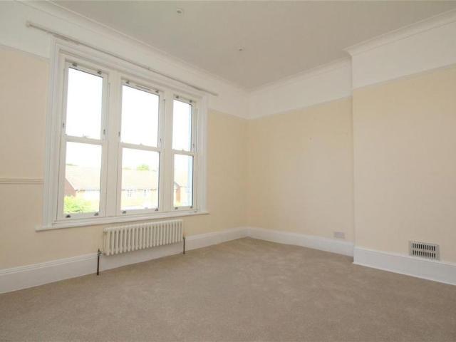 Apartment for rent in Westborough, Surrey