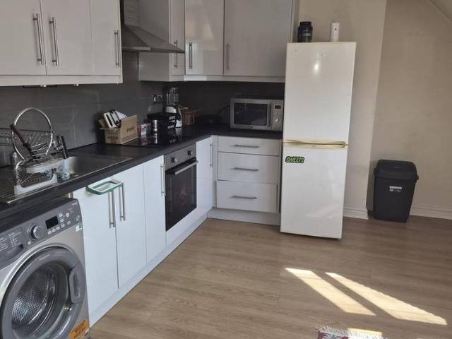 Apartment for rent in London Borough of Hounslow, Spring Grove