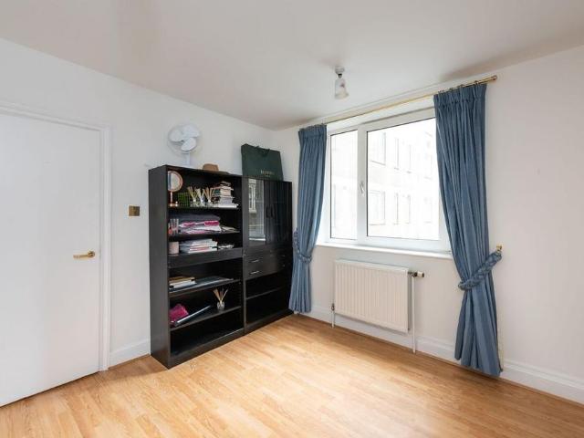 Apartment for rent in Royal Borough of Kensington and Chelsea, Greater London