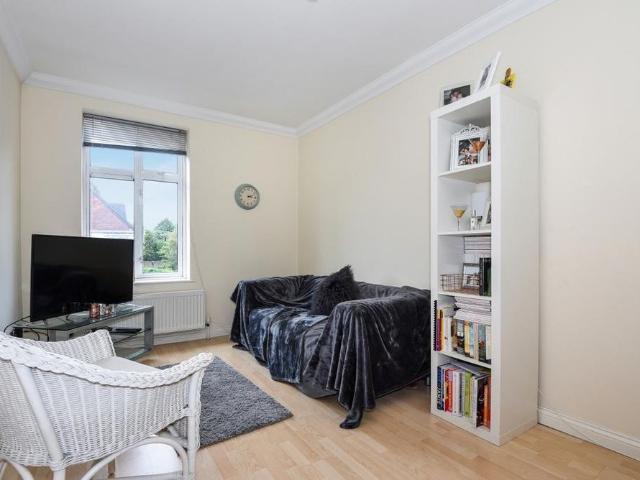 Apartment for rent in Batchworth