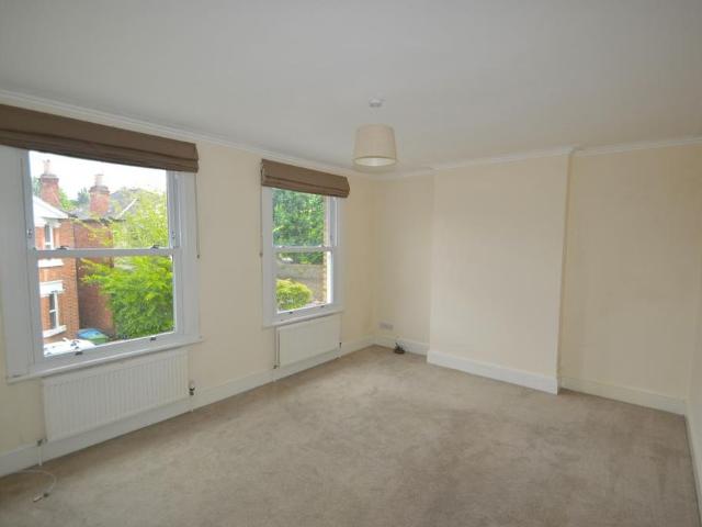 Apartment for rent in Surbiton, Greater London