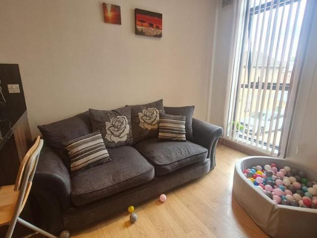 Apartment for rent in Belle Isle, West Yorkshire