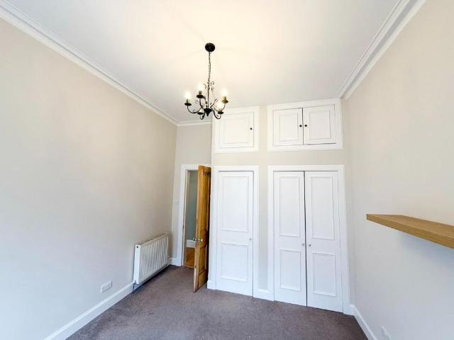 Apartment for rent in Hillside, Leith