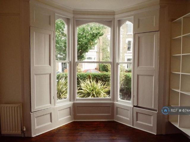 Apartment for rent in Stroud Green, Greater London