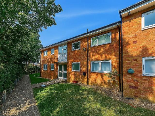 Apartment for rent in South Woodford, Greater London