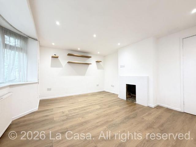 Apartment for rent in Baswich, Staffordshire
