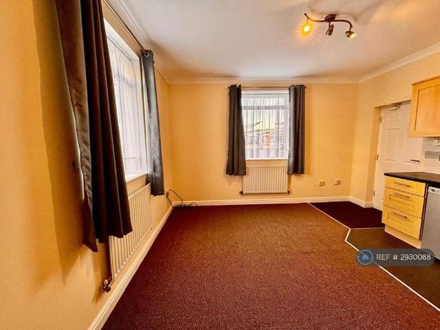 Apartment for rent in Brookville, Norfolk