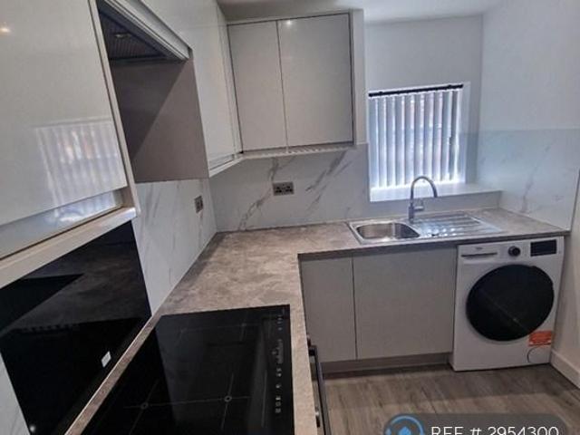 Apartment for rent in New Earth, Pendock