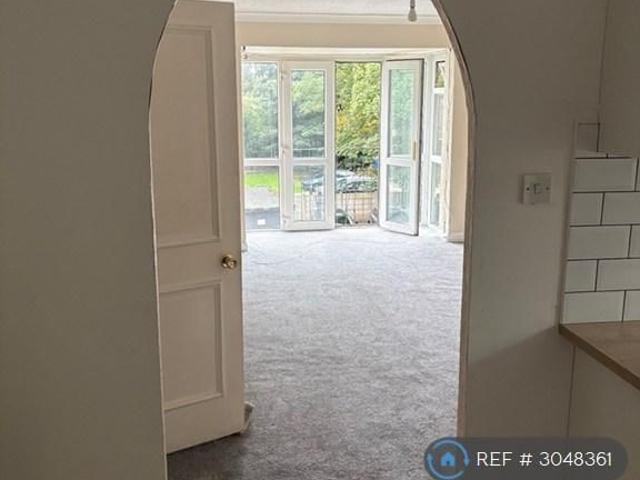 Apartment for rent in Broughton Park, Salford