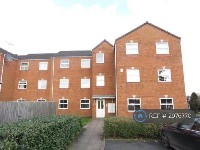 Flat for rent in Baswich, Staffordshire