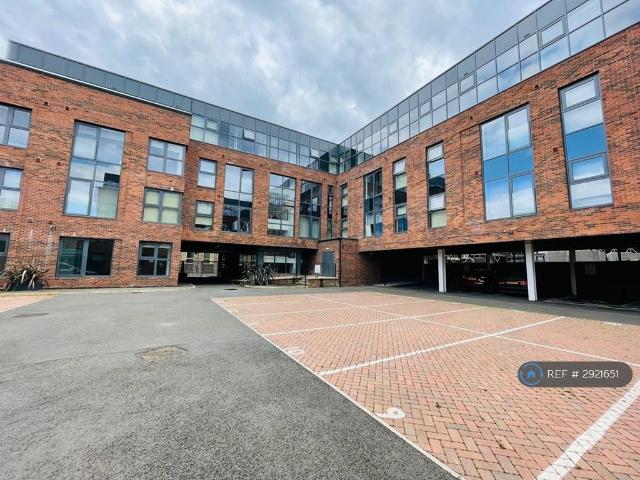 Flat for rent in The Meadows, Haddon