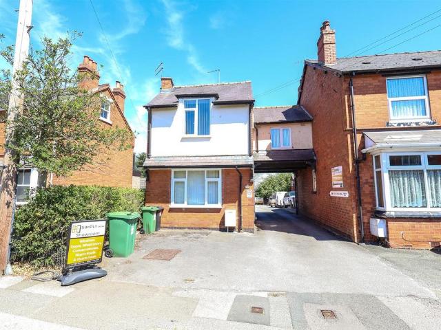 Flat for rent in Redditch, Worcestershire