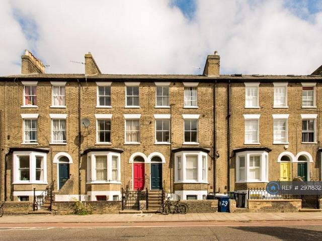 Flat for rent in Arbury, Cambridgeshire