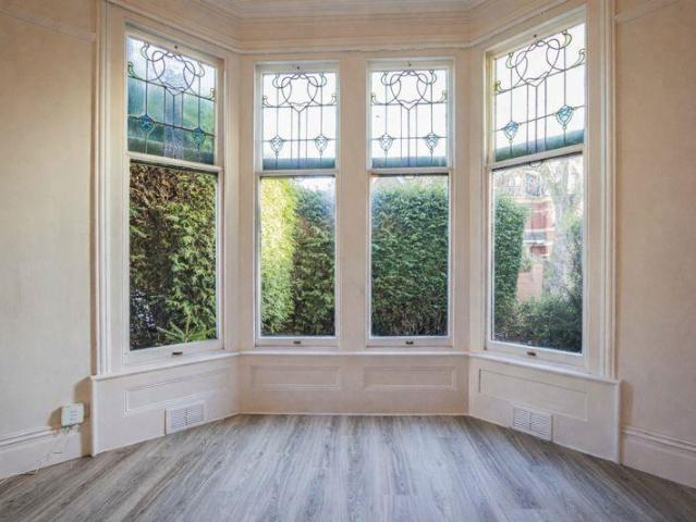 Apartment for rent in Penylan, Falcon Lodge