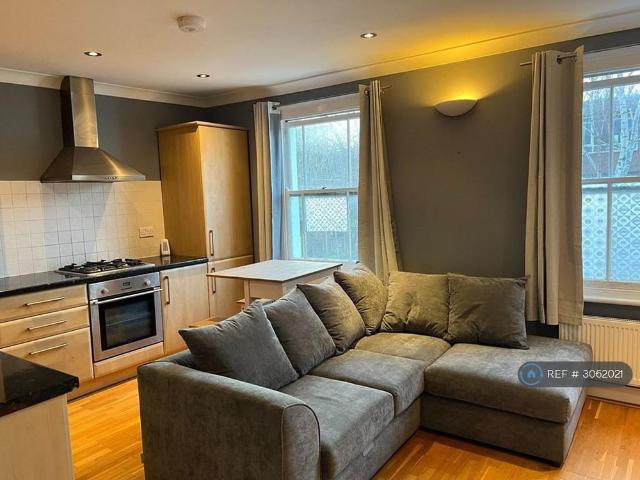 Apartment for rent in London Borough of Lewisham, Greater London