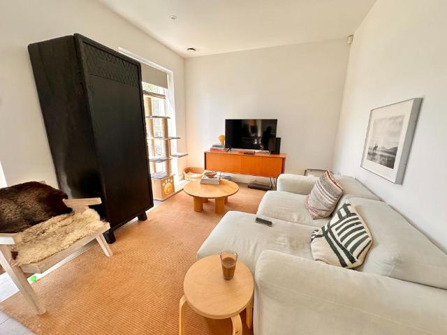 Flat for rent in London Borough of Lewisham, Forest Hill