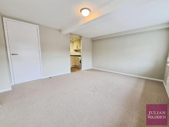 Apartment for rent in Bollinbrook, Macclesfield