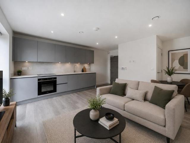 Flat for rent in Elmers End, Greater London
