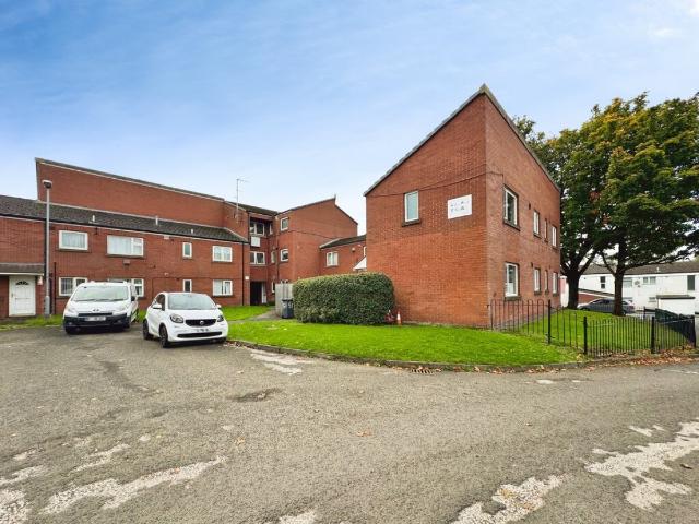 Apartment for rent in Cowhill, Oldham