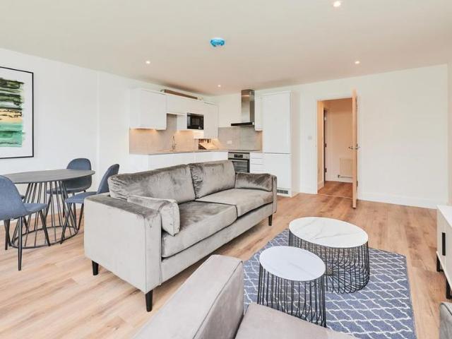 Apartment for rent in Hendon Central, Isle Of Man