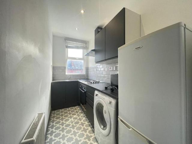 Apartment for rent in Woodhouse, West Yorkshire