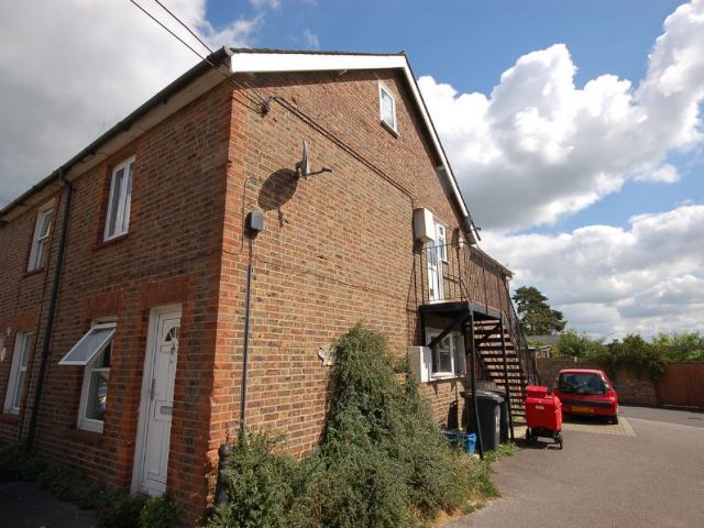 Apartment for rent in Uckfield, Cross In Hand