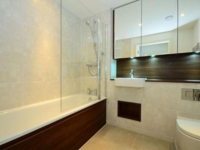 Apartment for rent in London Borough of Wandsworth, Greater London