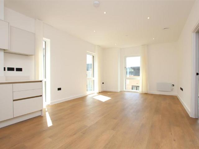 Flat for rent in East Twerton, Dulcote
