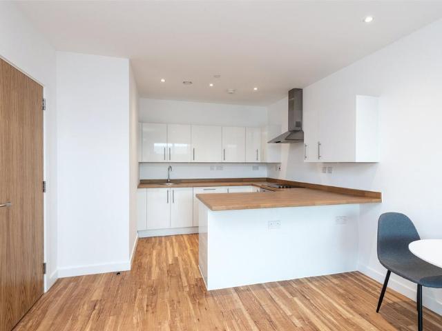 Flat for rent in Chatham