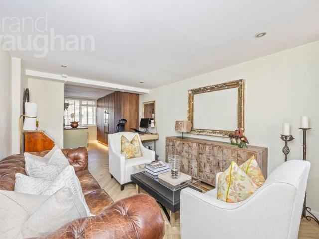 Apartment for rent in Brunswick, Brighton & Hove