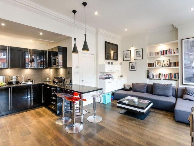 Apartment for rent in Brompton, Greater London