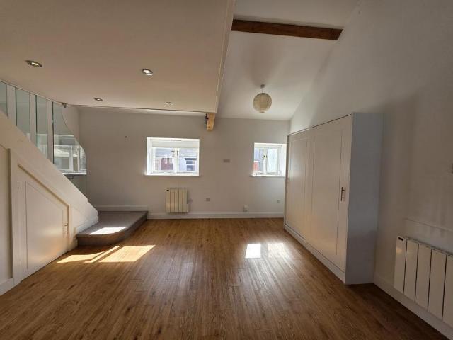 Apartment for rent in Rowley Park, Stafford